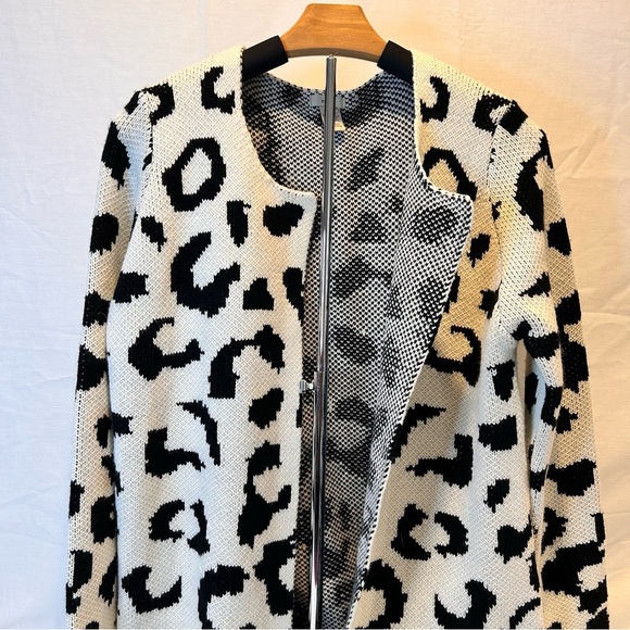 Escio Soft Cozy Long Sleeve Open Cardigan Size Large - Picture 2 of 6